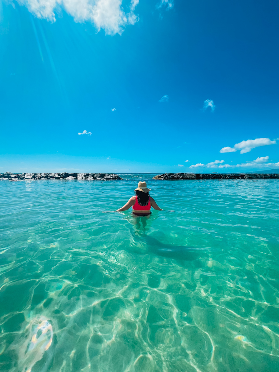 Waikiki Beach: one of the best beaches in Oahu